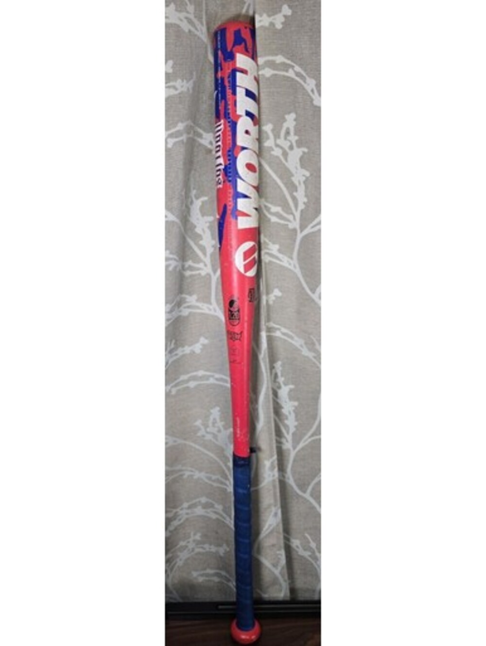 WORTH AMP WWCAMP 34” 26.5 oz 2 1/4" Softball Bat ASA USSSA Red & Blue
